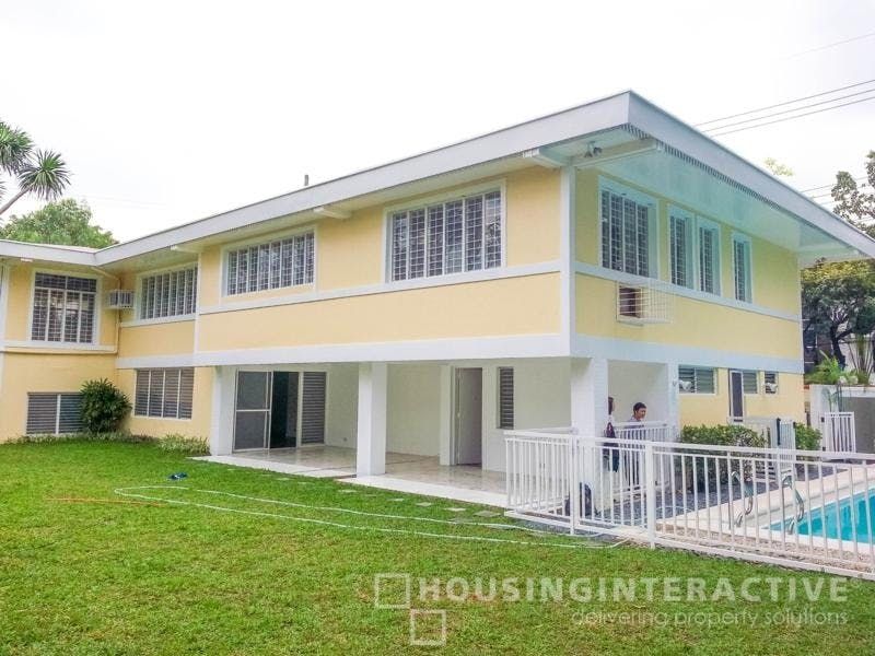 "3BR House for Rent in Dasmari?as Village, Makati"08