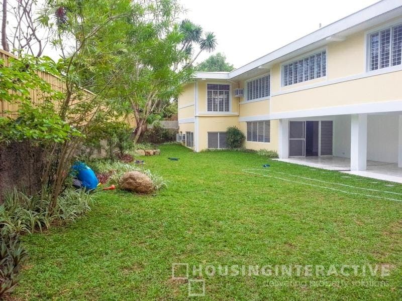 "3BR House for Rent in Dasmari?as Village, Makati"10