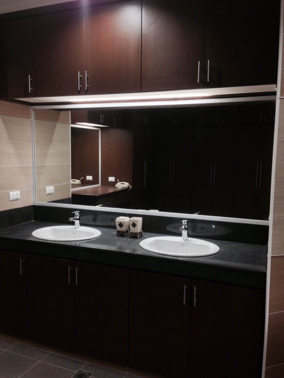 "3BR House for Rent in San Lorenzo Village, Makati"03