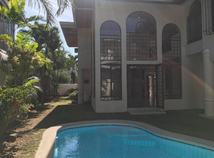 "4BR House for Rent in Ayala Alabang Village, Muntinlupa"08
