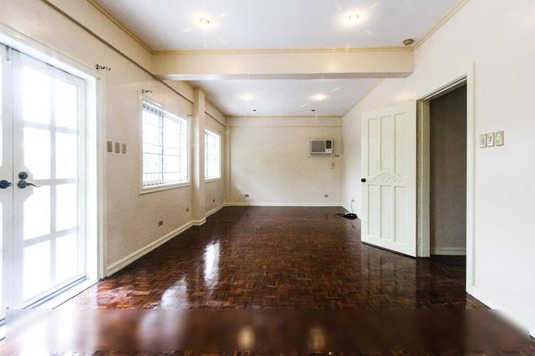"4BR