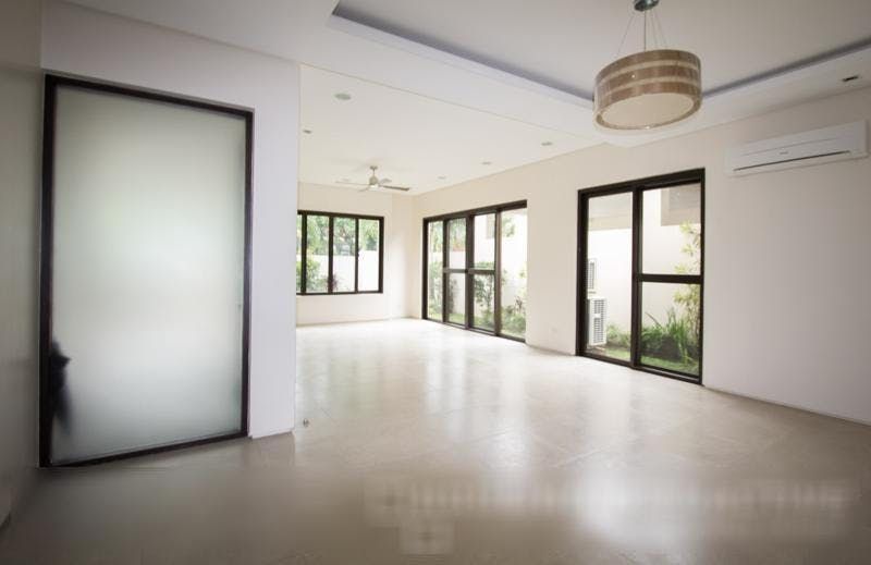 "3BR House for Rent in Bel-Air Village, Makati"08