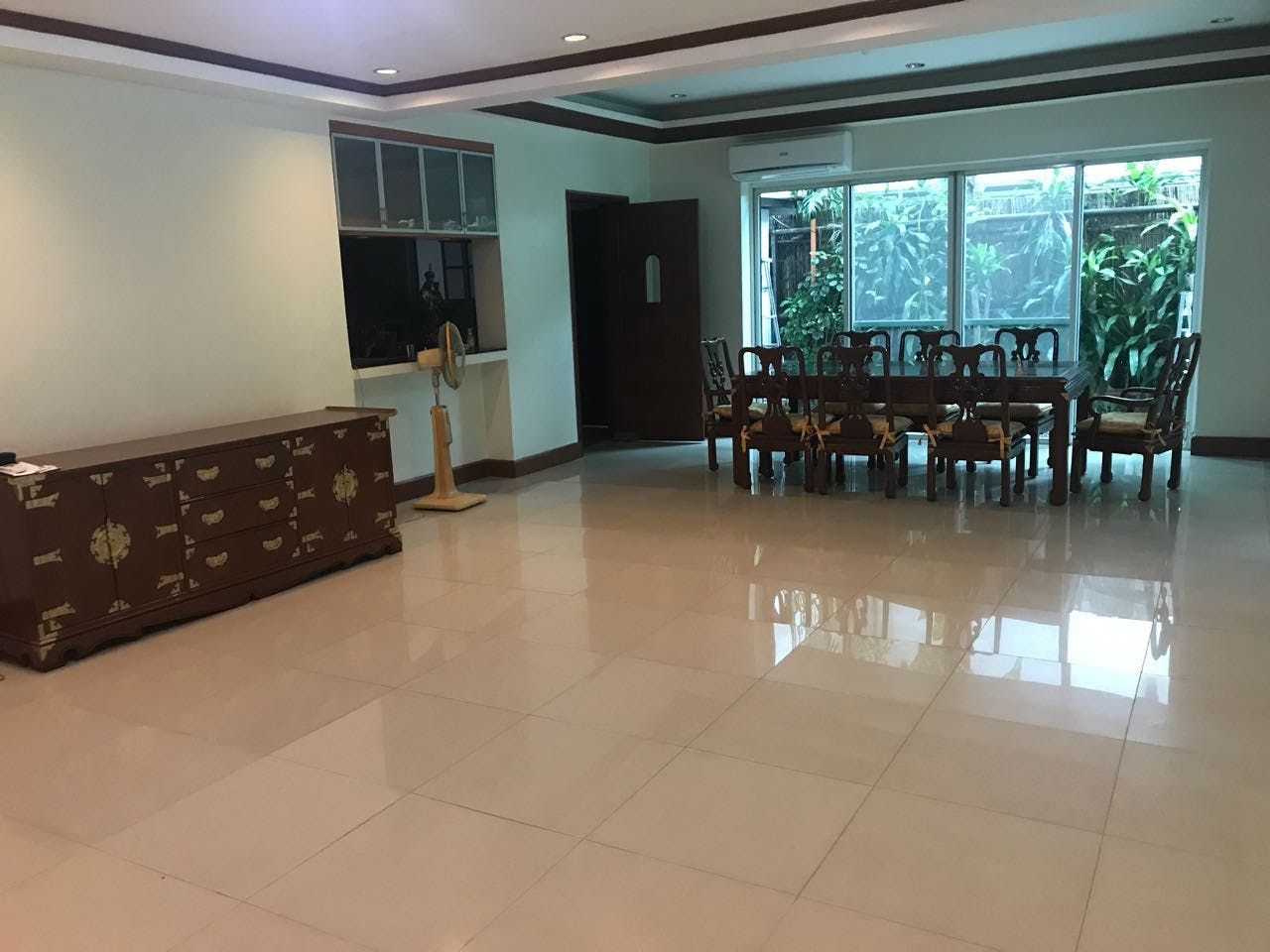 "5BR House for Rent in Forbes Park, Makati"08