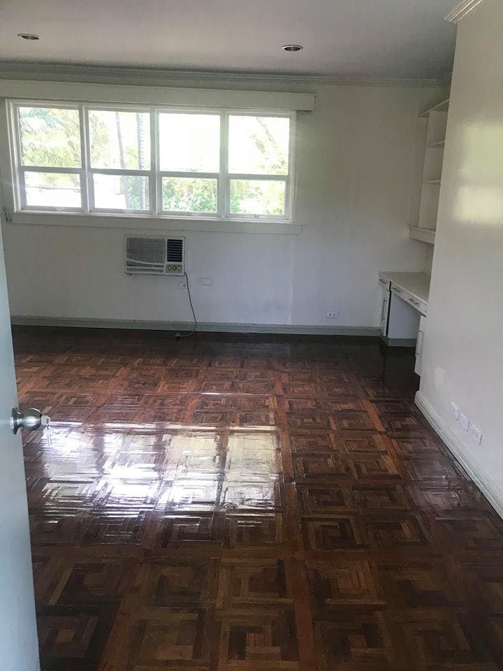 "3BR House for Rent in Dasmari?as Village, Makati"08