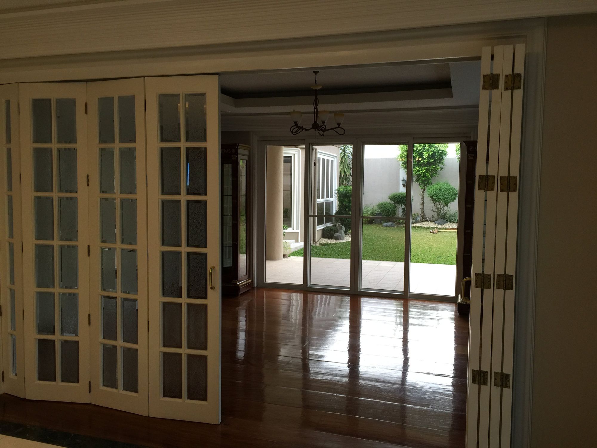 "4BR House for Rent in Ayala Alabang Village, Muntinlupa"05