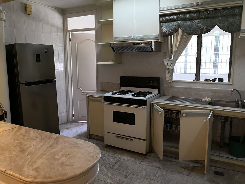 "2BR House for Rent in Bel-Air Village, Makati"06