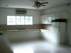 "3BR House for Rent in Dasmari?as Village, Makati"06