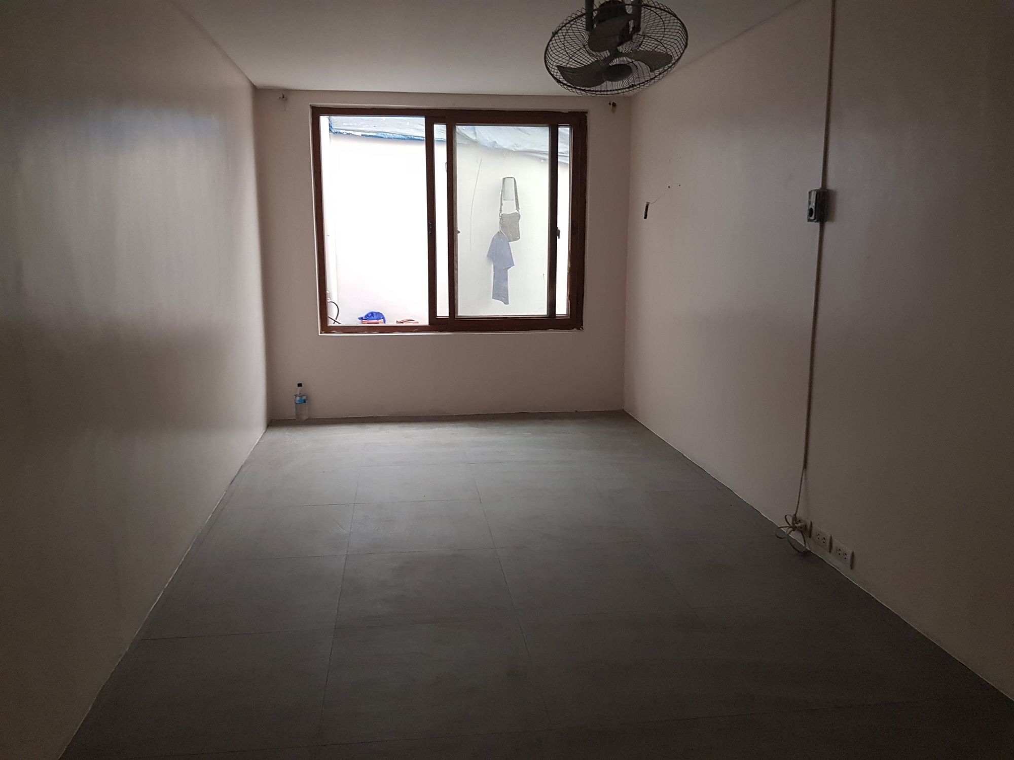 "4BR House for Rent in San Lorenzo Village, Makati"03