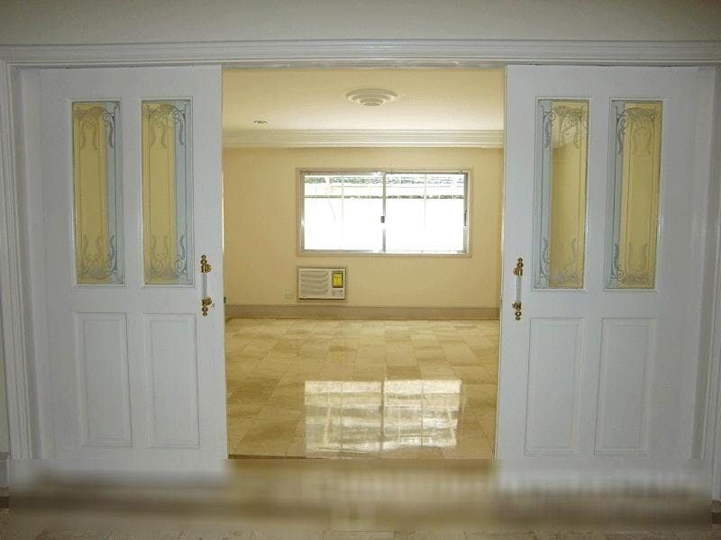 "4BR House for Rent in Dasmari?as Village, Makati"04