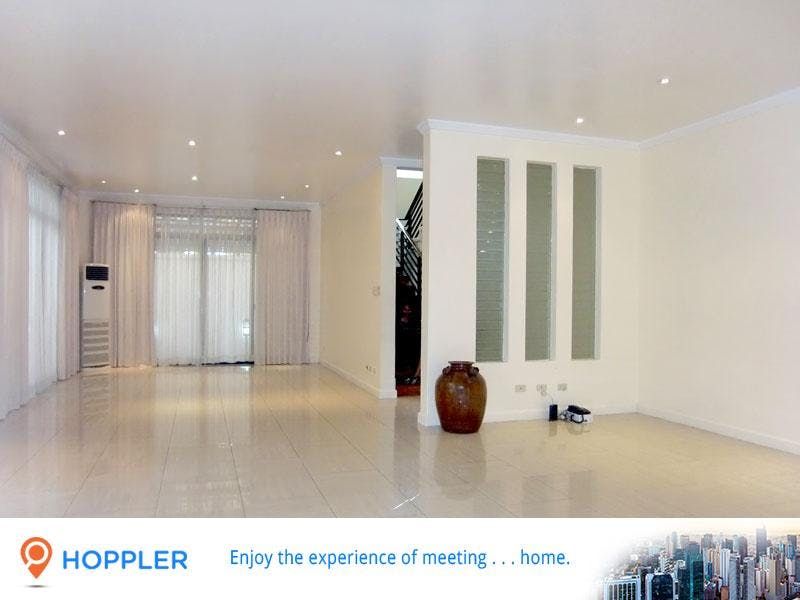 "3BR House for Rent in Bel-Air Village, Makati"08