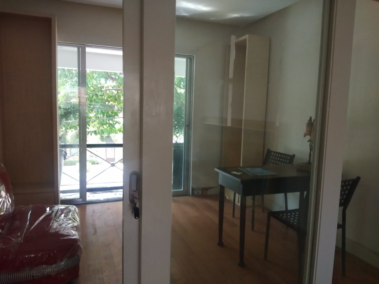 "3BR House for Rent in Dasmari?as Village, Makati"04