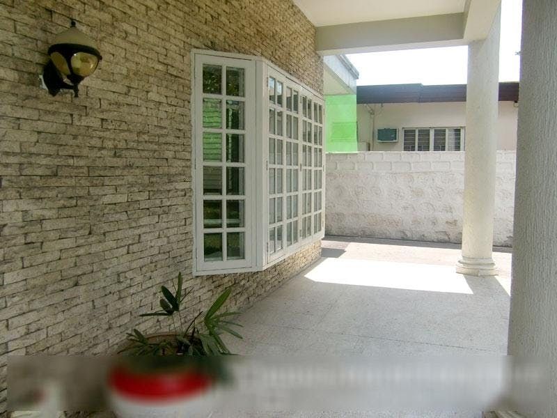 "4BR House for Rent in Bel-Air Village, Makati"04