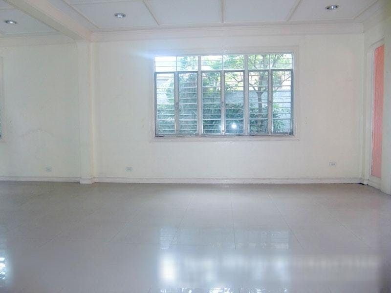 "4BR House for Rent in Bel-Air Village, Makati"06