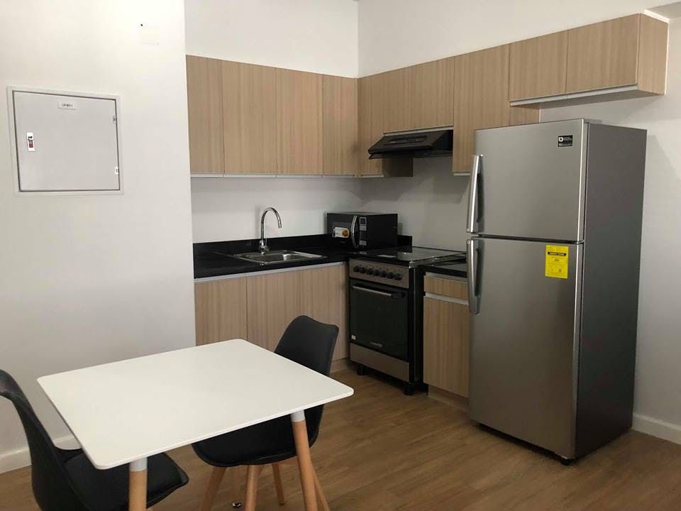 "Studio Condo for Rent in One Maridien Tower, BGC - Bonifacio Global Ci"06