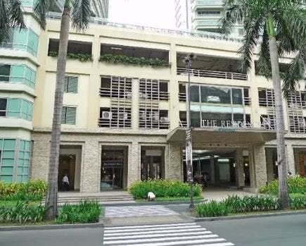 "2BR Condo for Rent in The Residences at Greenbelt, Legazpi Village, Ma"01