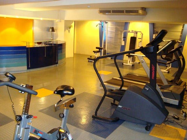 "2BR Condo for Rent in Greenbelt Parkplace, Legazpi Village, Makati"04