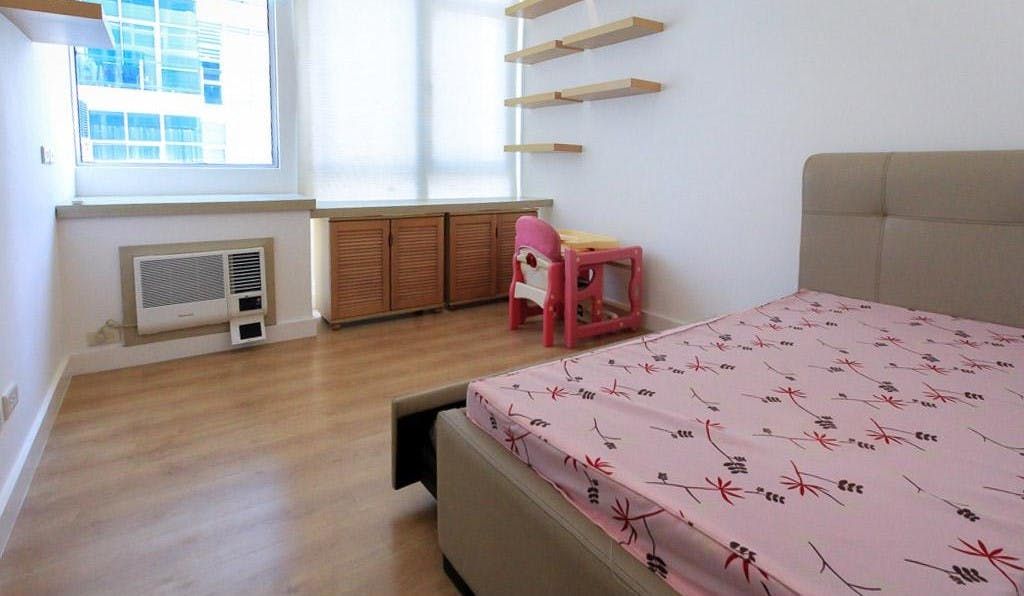 "2BR Condo for Rent in Blue Sapphire Residences, BGC - Bonifacio Global"10