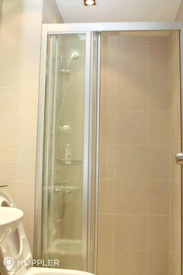 "Studio Condo for Rent in The Knightsbridge Residences, Poblacion, Maka"05