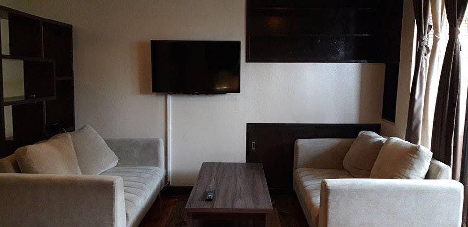 "2BR Condo for Rent in Sunette Tower, Poblacion, Makati"07