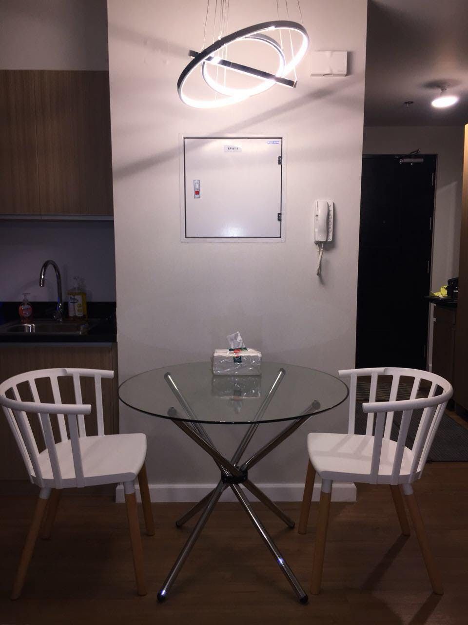"Studio Condo for Rent in One Maridien Tower, BGC - Bonifacio Global Ci"04