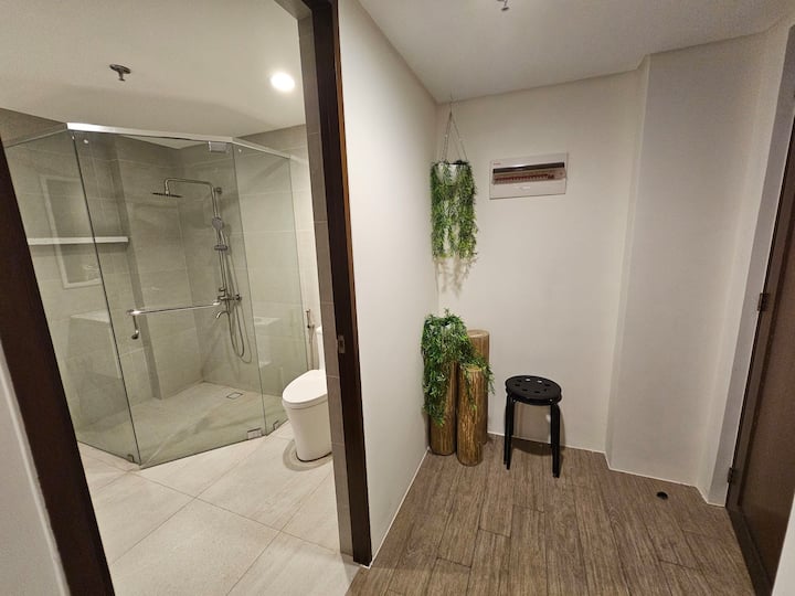Las Piñas、フィリピンのまるまる貸切のアパート・マンション08