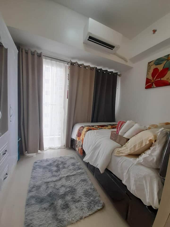 Las Piñas、フィリピンのホテルのお部屋05