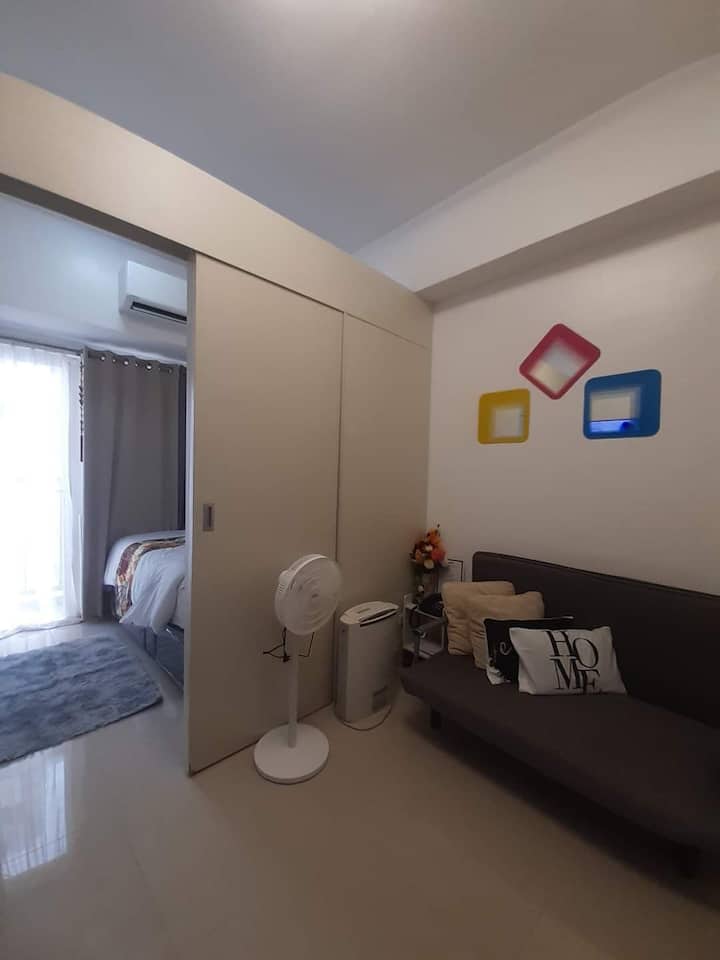 Las Piñas、フィリピンのホテルのお部屋09