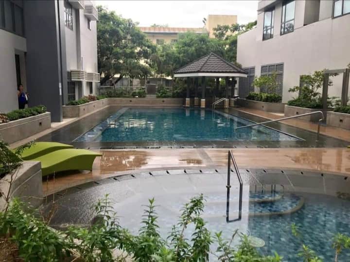 タギッグ (Taguig)、フィリピンのまるまる貸切のアパート・マンション03