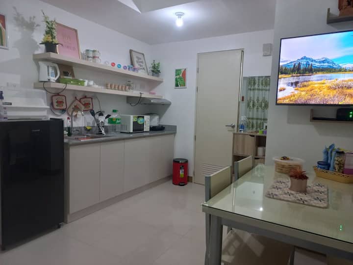 Las Piñas、フィリピンのホテルのお部屋05