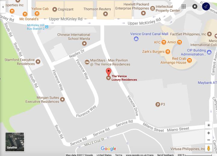 タギッグ (Taguig)、フィリピンのまるまる貸切のコンドミニアム09
