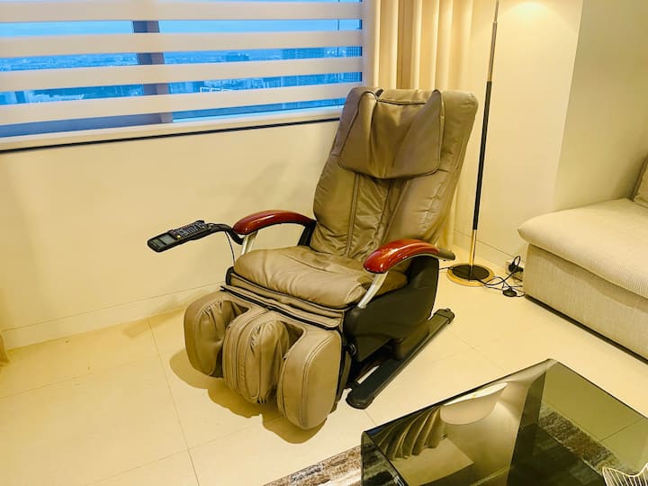 タギッグ (Taguig)、フィリピンのまるまる貸切のコンドミニアム04