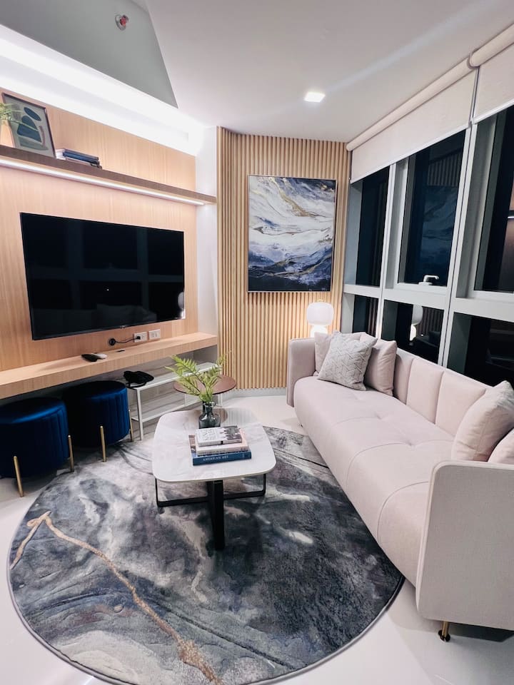 タギッグ (Taguig)、フィリピンのまるまる貸切のアパート・マンション02