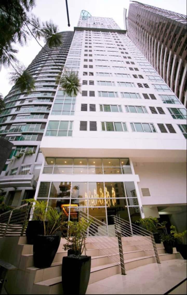 タギッグ (Taguig)、フィリピンのまるまる貸切のアパート・マンション07