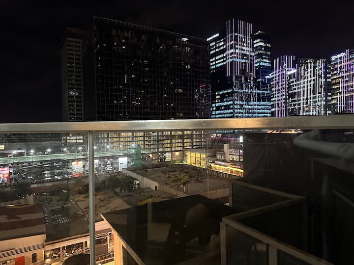 タギッグ (Taguig)、フィリピンのまるまる貸切のコンドミニアム07