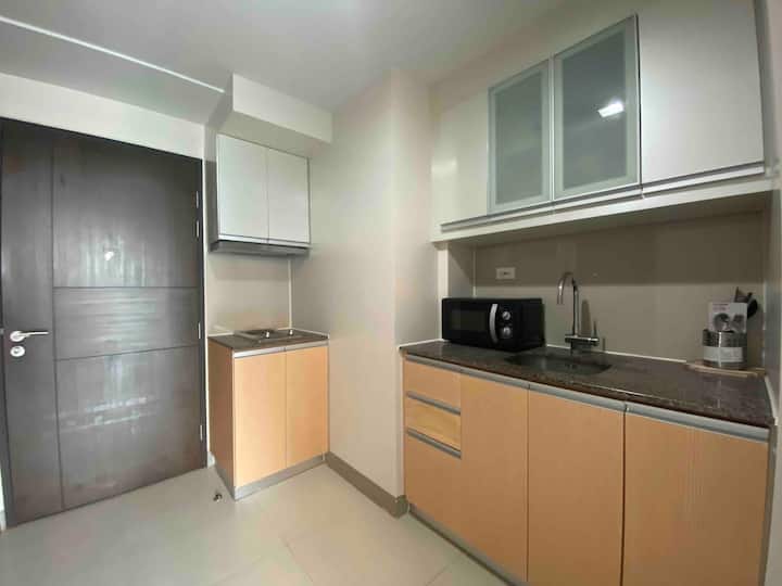 タギッグ (Taguig)、フィリピンのまるまる貸切のアパート・マンション08