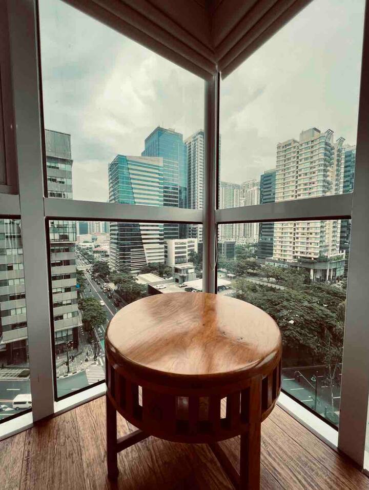 タギッグ (Taguig)、フィリピンのまるまる貸切のコンドミニアム06