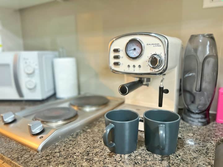 タギッグ (Taguig)、フィリピンのまるまる貸切のアパート・マンション08