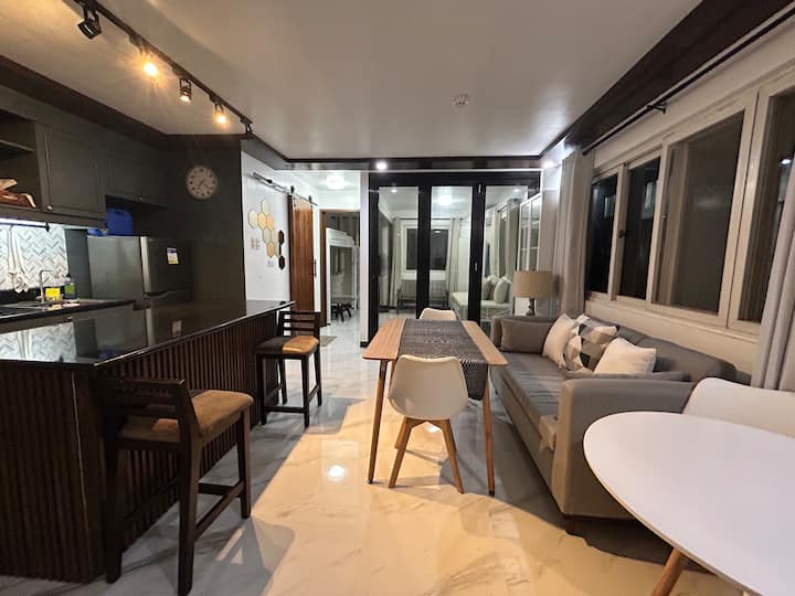 タギッグ (Taguig)、フィリピンのまるまる貸切のアパート・マンション05