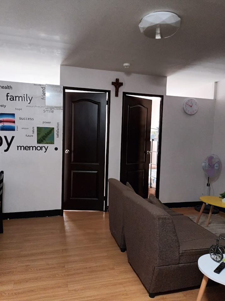 Marilao、フィリピンのまるまる貸切のコンドミニアム03