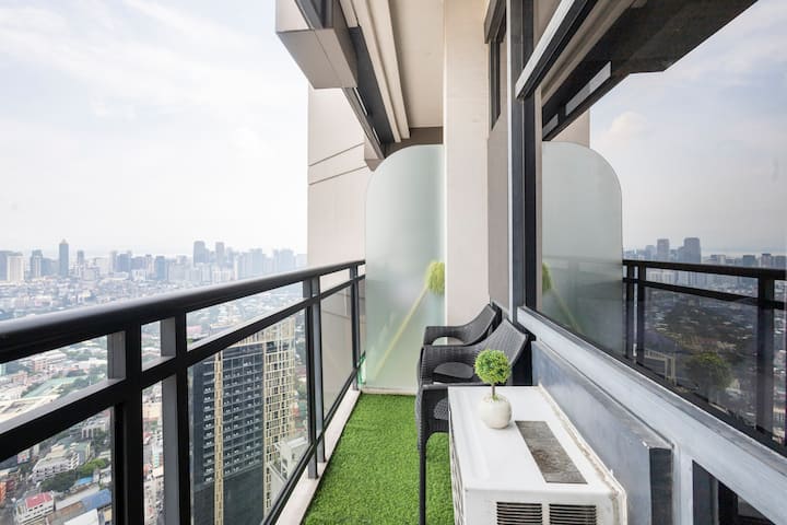 Makati、フィリピンのまるまる貸切のコンドミニアム02