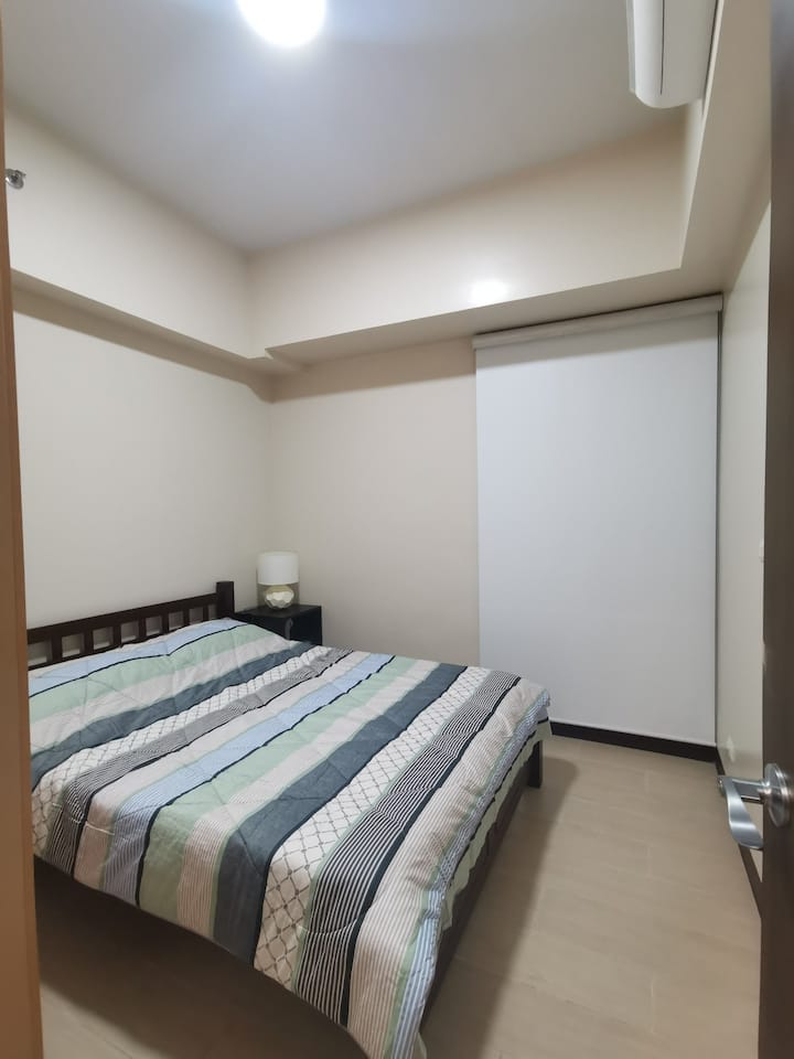 Makati、フィリピンのまるまる貸切のコンドミニアム05