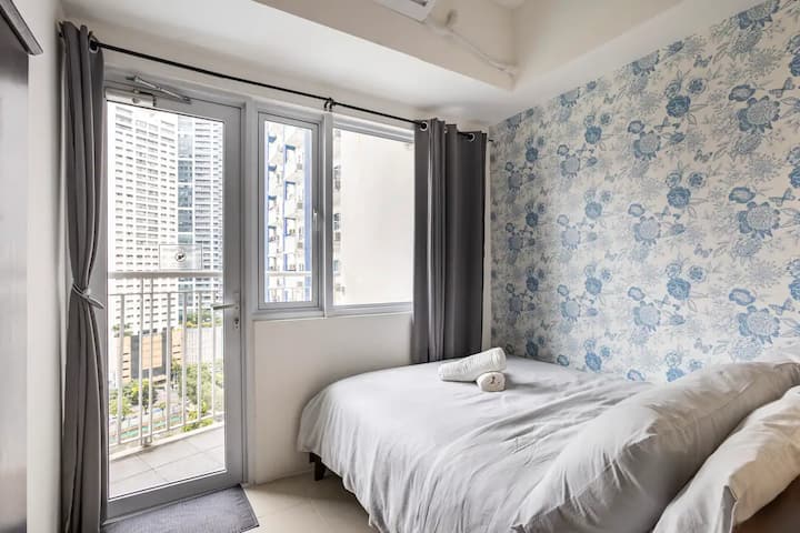 Makati、フィリピンのまるまる貸切のコンドミニアム05