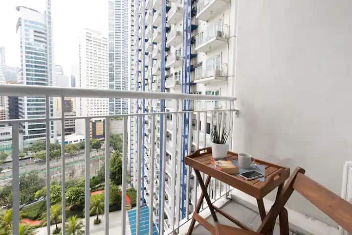 Makati、フィリピンのまるまる貸切のコンドミニアム08