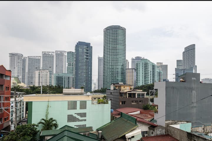 Makati、フィリピンのまるまる貸切のアパート・マンション09