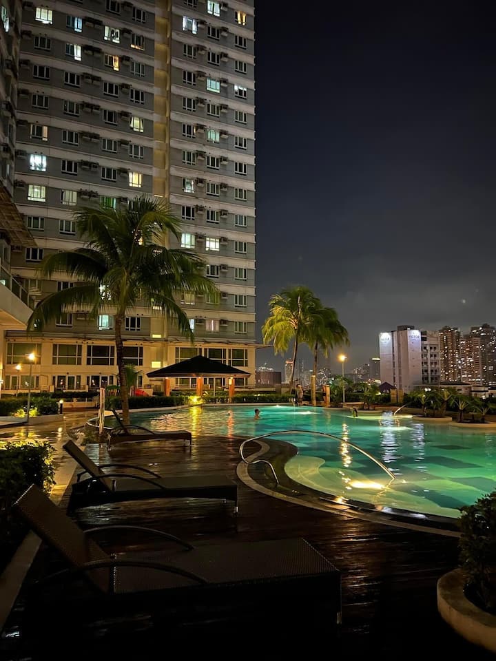 Makati、フィリピンのまるまる貸切のコンドミニアム04