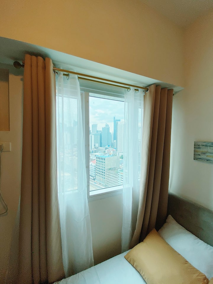 Makati、フィリピンのまるまる貸切のコンドミニアム09