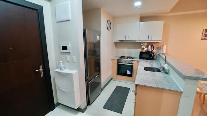 タギッグ (Taguig)、フィリピンのまるまる貸切のアパート・マンション04