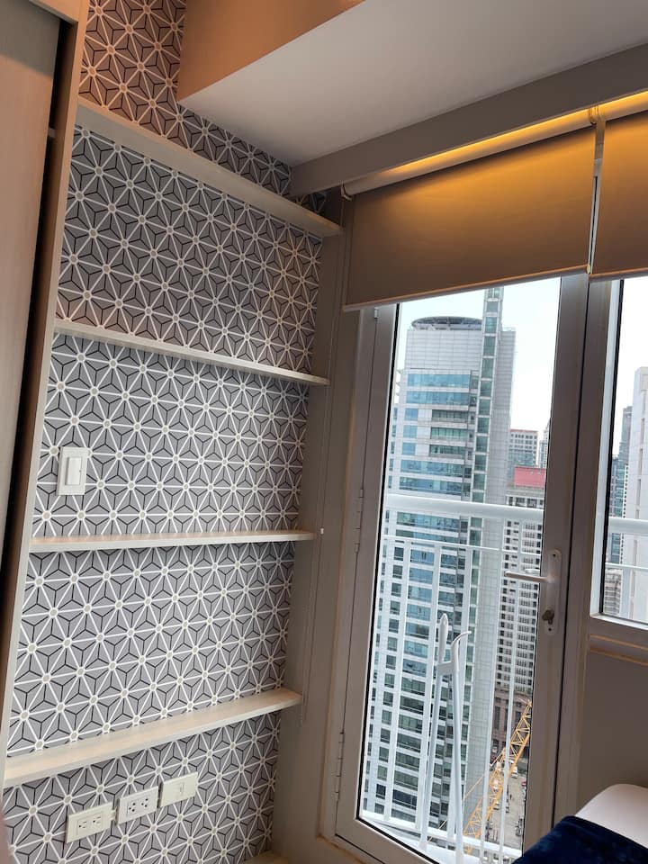 Makati、フィリピンのまるまる貸切のアパート・マンション07