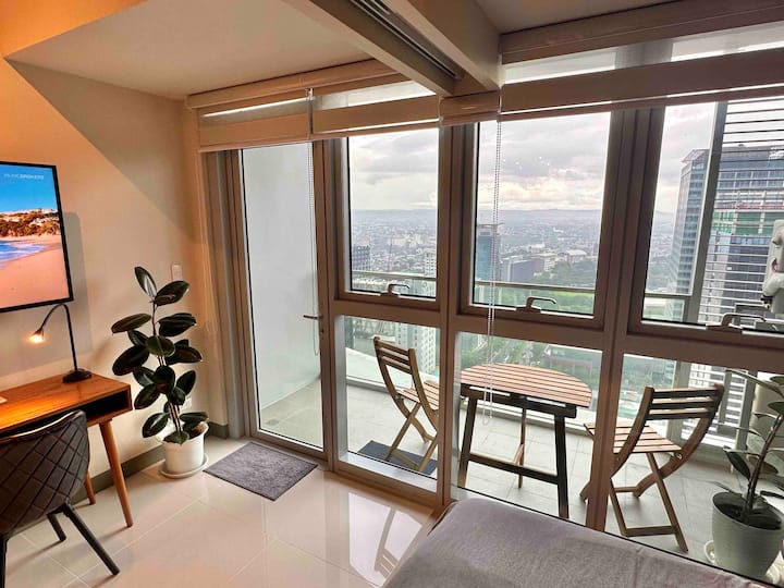 タギッグ (Taguig)、フィリピンのまるまる貸切のアパート・マンション05