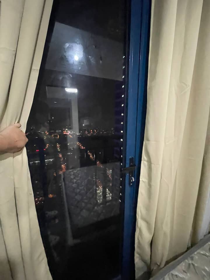 Makati、フィリピンのまるまる貸切のアパート・マンション07